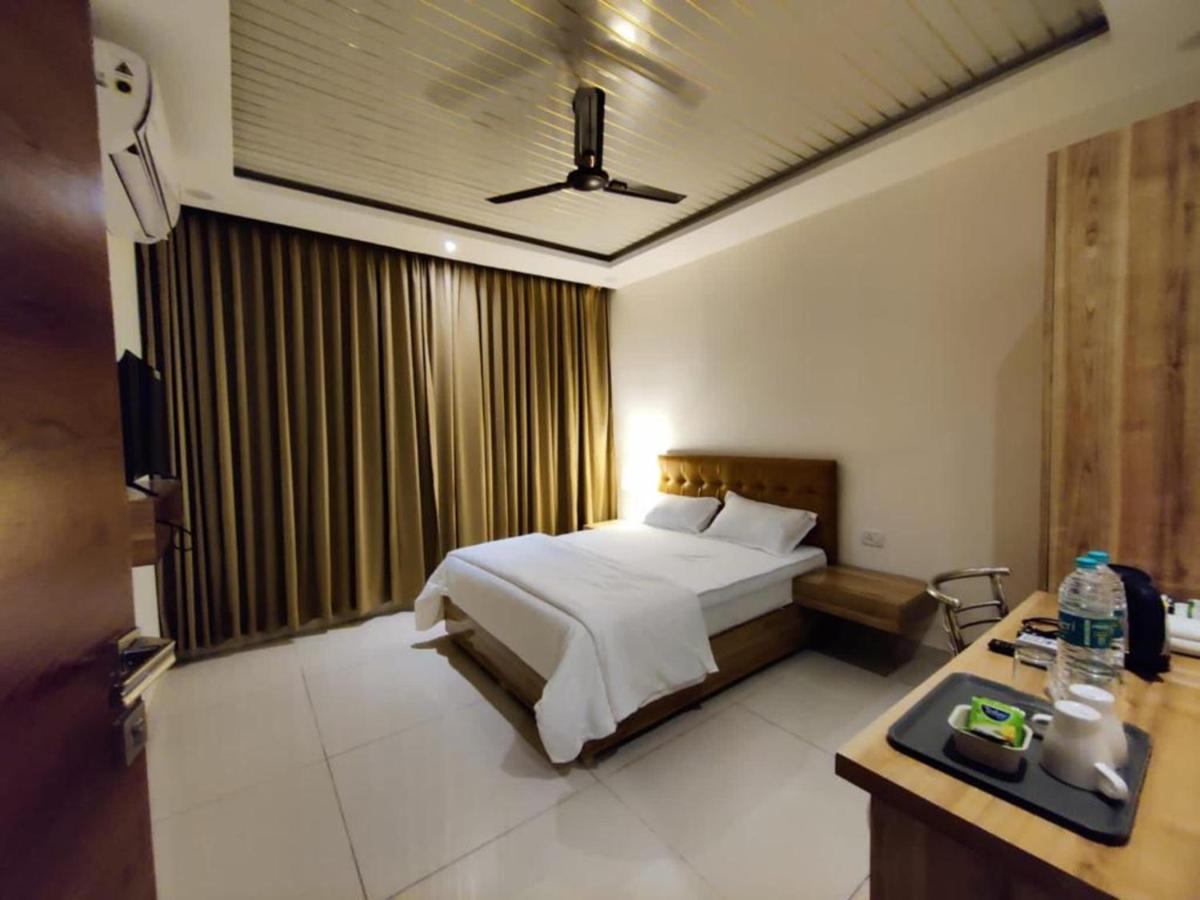 Hotel Hibiscus Tree- Bachupally Hyderabad Exterior photo